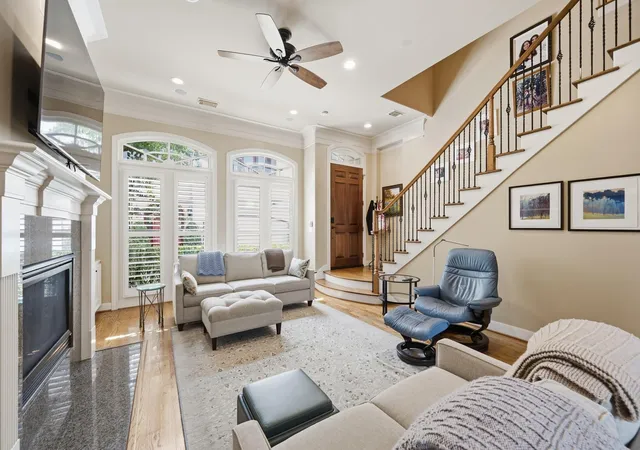 Photo 3 of Single family home for sale at 9249 Buffalo Speedway, Houston, TX 77025 | MLS# 41155588 | Listing updated on 2026-09-25