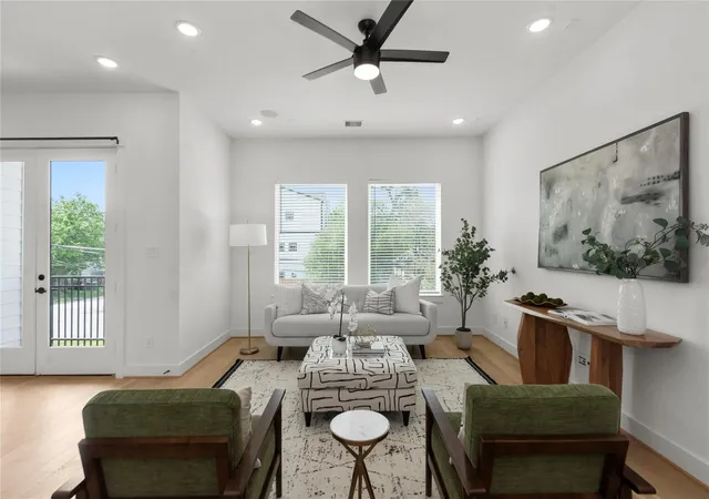 Photo 2 of Sale Pending at 3013 Nagle St, Houston, TX 77004 | MLS# 88738736 | Listing updated on 2026-10-09