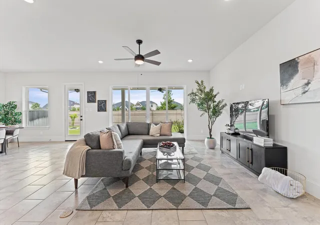 Photo 4 of Single family home for sale at 21506 Snake Herb Ln, Cypress, TX 77433 | MLS# 20842814 | Listing updated on 2026-09-20
