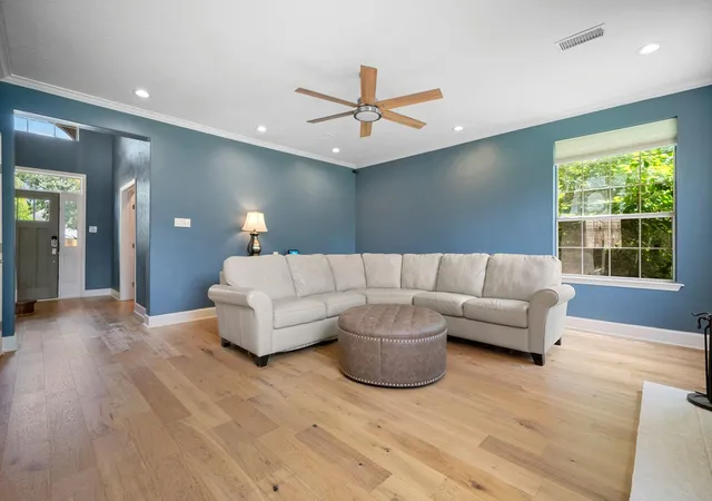 Photo 3 of Single family home for sale at 17511 Tall Maple Ct, Houston, TX 77095 | MLS# 31038107 | Listing updated on 2026-09-15