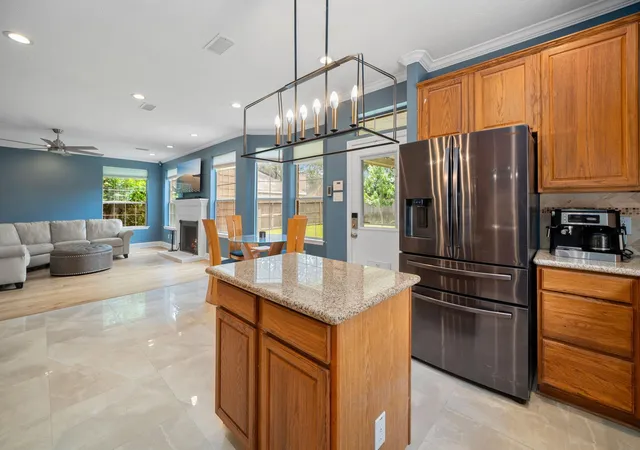 Photo 4 of Single family home for sale at 17511 Tall Maple Ct, Houston, TX 77095 | MLS# 31038107 | Listing updated on 2026-09-15
