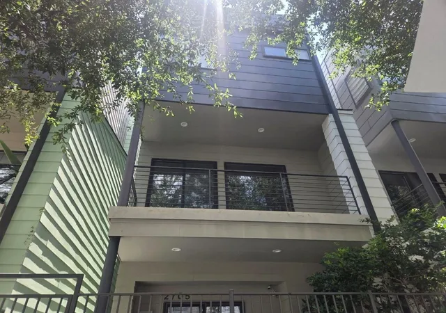 Photo 1 of Sale Pending at 2705 St Emanuel St, Houston, TX 77004 | MLS# 4794696 | Listing updated on 2026-10-04