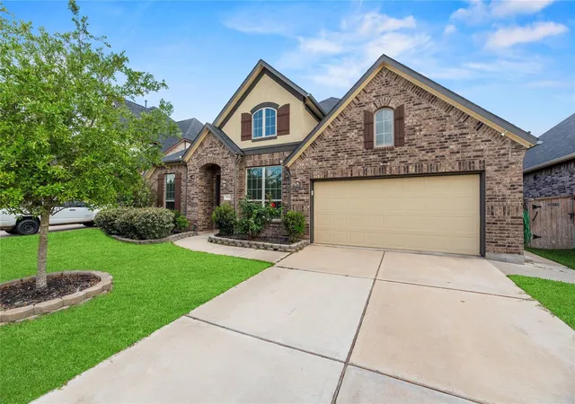 Photo 1 of Single family home for sale at 28934 Cyn Oak Dr, Katy, TX 77494 | MLS# 84741477 | Listing updated on 2026-09-26