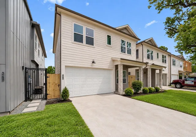 Photo 2 of Single family home for sale at 6413 Goforth St, Houston, TX 77021 | MLS# 49967442 | Listing updated on 2026-09-09