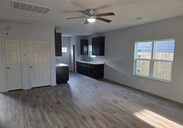 Photo 4 of Single family home for sale at 9918 Dipping Woods St, Houston, TX 77076 | MLS# 17978229 | Listing updated on 2026-09-12