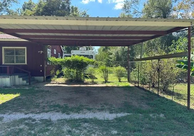 Photo 2 of Single family home for sale at 809 E Clark Ave, Crockett, TX 75835 | MLS# 58672450 | Listing updated on 2026-09-23