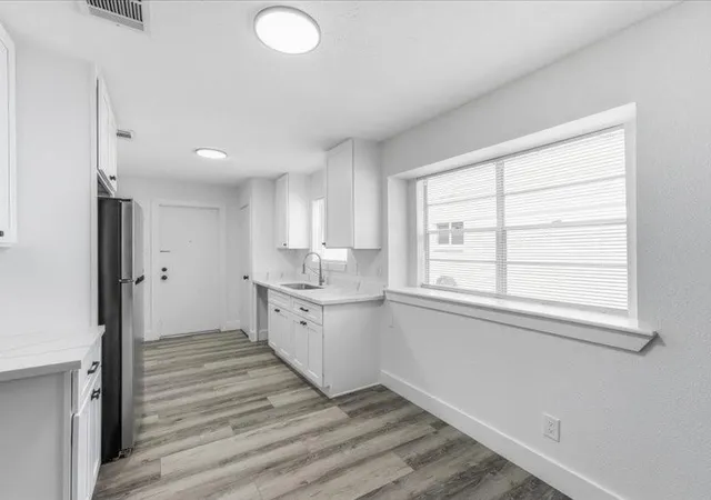 Photo 4 of Single family home for sale at 377 Haymarket Ln, Houston, TX 77015 | MLS# 79535304 | Listing updated on 2026-09-09