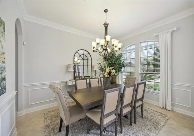 Photo 4 of Sale Pending at 5802 White River Pass Ln, Sugar Land, TX 77479 | MLS# 86140781 | Listing updated on 2026-09-27