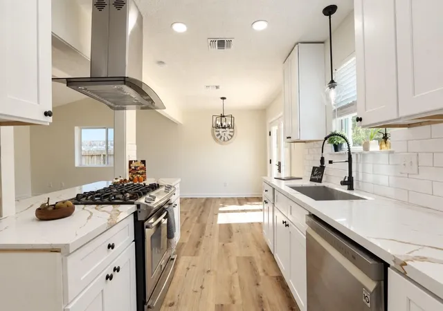 Photo 4 of Single family home for sale at 507 Land Grant Dr, Richmond, TX 77406 | MLS# 66374253 | Listing updated on 2026-09-26