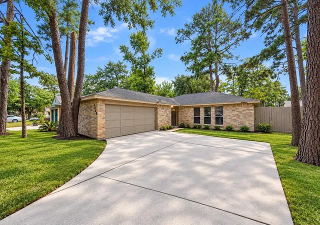 Photo 1 of Single family home for sale at 4619 Whispering Rock Ln, Spring, TX 77388 | MLS# 39358550 | Listing updated on 2026-09-25
