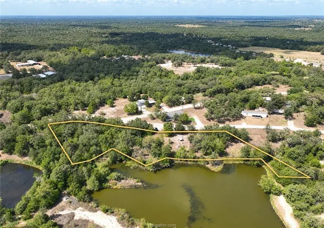 Photo 2 of Land for sale at 100 Hl Loop Rd, Somerville, TX 77879 | MLS# 51498297 | Listing updated on 2026-09-22
