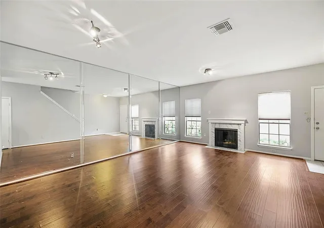 Photo 1 of Condo for sale at 3042 Holly Hall St #3042, Houston, TX 77054 | MLS# 61455052 | Listing updated on 2026-09-05