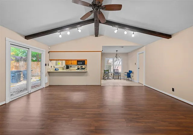 Photo 4 of Single family home for sale at 2119 Tree Ln, Kingwood, TX 77339 | MLS# 17763091 | Listing updated on 2026-09-08