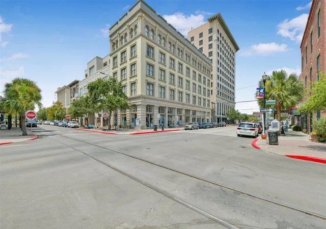 Photo 2 of Condo for sale at 415 22nd Street, Galveston, TX 77550 | MLS# 79403380 | Listing updated on 2026-09-09