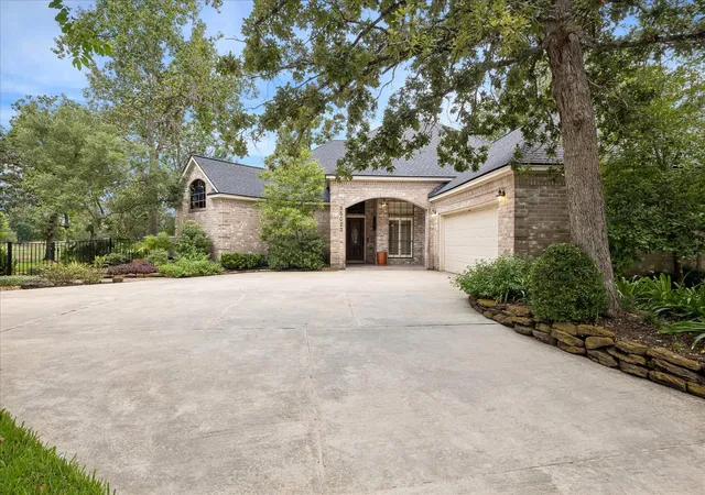Photo 1 of Single family home for sale at 25023 Northampton Ter Dr, Spring, TX 77389 | MLS# 64934101 | Listing updated on 2026-10-03