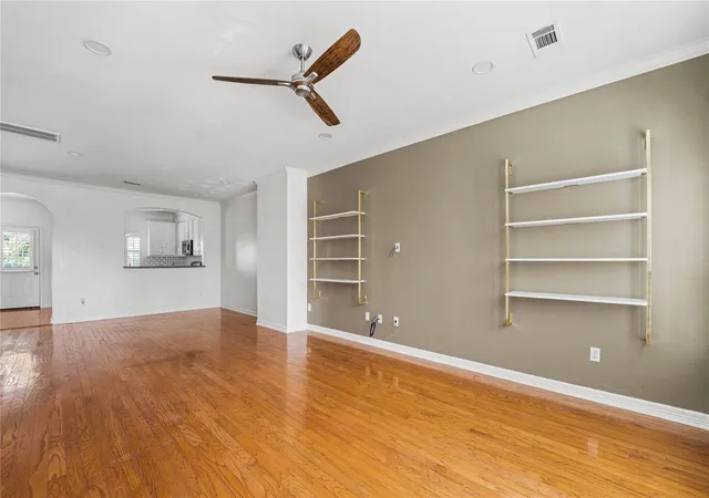 Photo 4 of Townhouse for sale at 1739 French Village Dr, Houston, TX 77055 | MLS# 50083774 | Listing updated on 2026-09-12