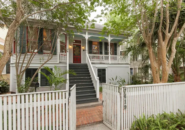 Photo 2 of Single family home for sale at 2419 Ave L, Galveston, TX 77550 | MLS# 10765166 | Listing updated on 2026-08-31