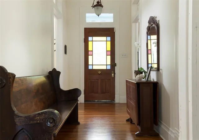 Photo 3 of Single family home for sale at 2419 Ave L, Galveston, TX 77550 | MLS# 10765166 | Listing updated on 2026-08-31