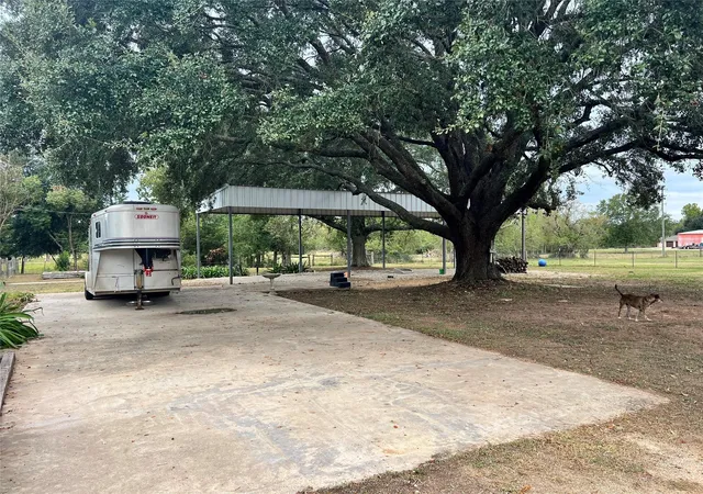 Photo 4 of Land for sale at 31807 Washington St, Waller, TX 77484 | MLS# 96966098 | Listing updated on 2026-09-03