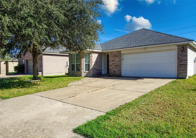 Photo 2 of Single family home for sale at 17818 Bullis Gap Dr, Hockley, TX 77447 | MLS# 11874538 | Listing updated on 2026-09-24