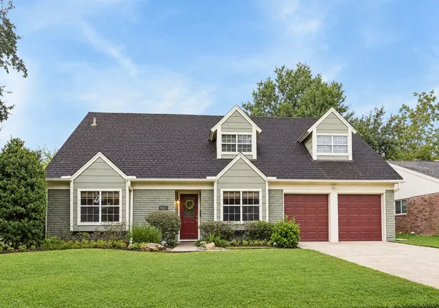Single family home for sale at 6023 Beaudry Dr, Houston, TX 77035 | MLS# 55386900