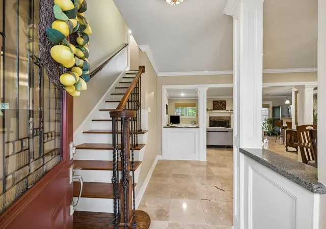 Photo 3 of Single family home for sale at 6023 Beaudry Dr, Houston, TX 77035 | MLS# 55386900 | Listing updated on 2026-09-24
