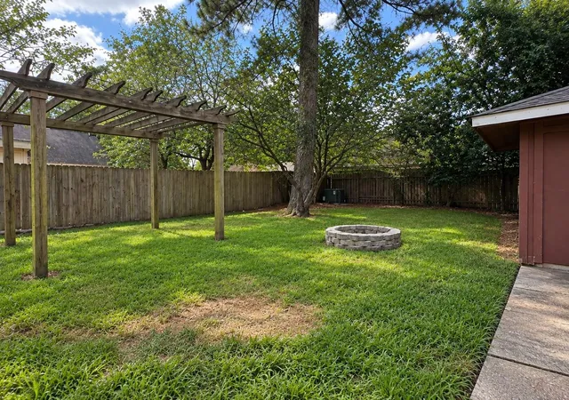 Photo 3 of Single family home for sale at 23031 Earlmist Dr, Spring, TX 77373 | MLS# 71644723 | Listing updated on 2026-10-21