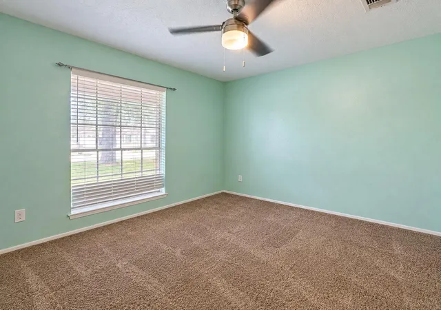 Photo 4 of Single family home for sale at 23031 Earlmist Dr, Spring, TX 77373 | MLS# 71644723 | Listing updated on 2026-10-21