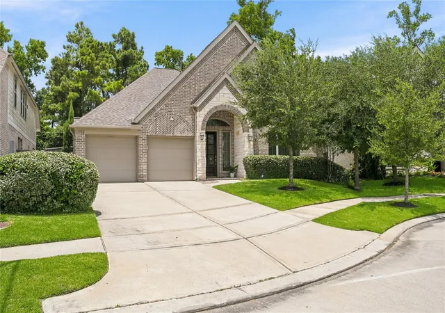 Photo 2 of Single family home for sale at 23649 Sage Villa Dr, New Caney, TX 77357 | MLS# 34466604 | Listing updated on 2026-09-18