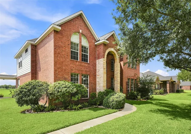 Photo 3 of Single family home for sale at 8950 Tumblewood Dr, Baytown, TX 77523 | MLS# 47442600 | Listing updated on 2026-09-26