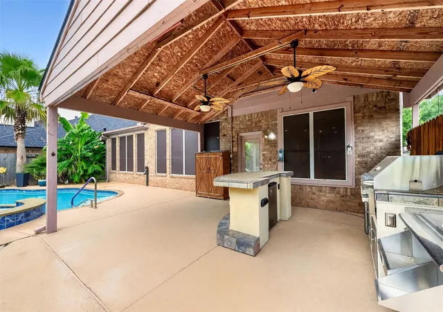 Photo 3 of Single family home for sale at 511 Silver Crk Cir, Richmond, TX 77406 | MLS# 78606973 | Listing updated on 2026-10-07