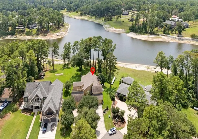 Photo 2 of Single family home for sale at 751 Lakeshore Dr, Brookeland, TX 75931 | MLS# 69461843 | Listing updated on 2026-09-08