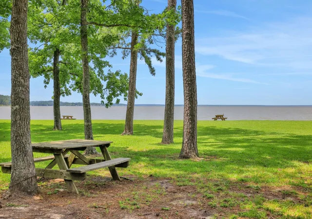 Photo 34 of Single family home for sale at 90 Harbour Ln, Coldspring, TX 77331 | MLS# 15468931 | Listing updated on 2026-09-05