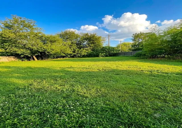 Photo 2 of Land for sale at 8915 Mcavoy Dr, Houston, TX 77074 | MLS# 50552949 | Listing updated on 2026-09-10