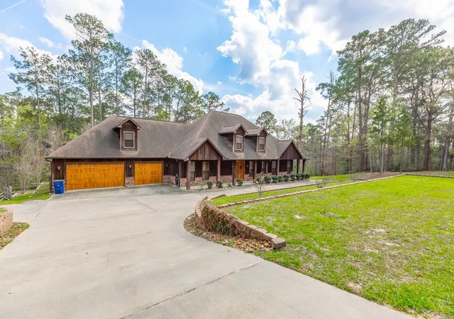 Photo 2 of Single family home for sale at 1955 Wingate Blvd, Brookeland, TX 75931 | MLS# 90735852 | Listing updated on 2026-09-04