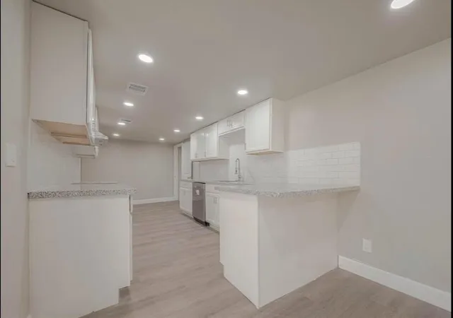 Photo 2 of Single family home for sale at 2812 Fisher Hl, Baytown, TX 77520 | MLS# 19138424 | Listing updated on 2026-09-25