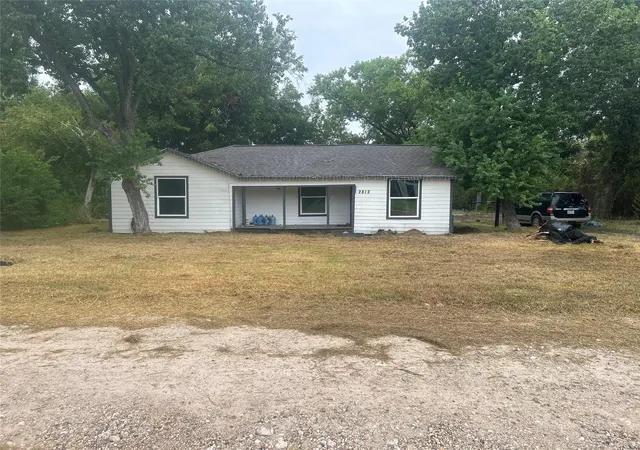 Photo 3 of Single family home for sale at 2812 Fisher Hl, Baytown, TX 77520 | MLS# 19138424 | Listing updated on 2026-09-25