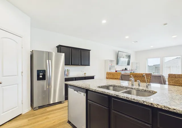 Photo 4 of Single family home for sale at 21318 Mountain Ash Dr, New Caney, TX 77357 | MLS# 24450378 | Listing updated on 2026-09-02