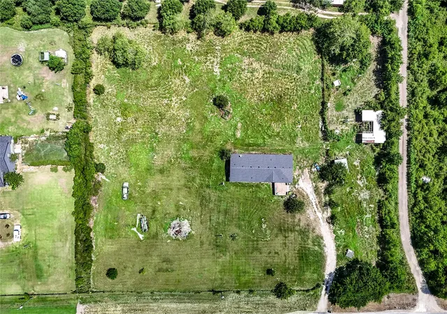 Photo 1 of Land for sale at 10225 Beard Rd, Needville, TX 77461 | MLS# 15817321 | Listing updated on 2026-09-09
