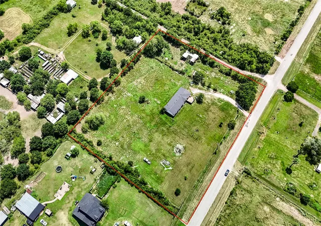 Photo 3 of Land for sale at 10225 Beard Rd, Needville, TX 77461 | MLS# 15817321 | Listing updated on 2026-09-09