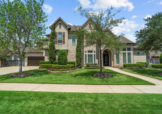 Photo 2 of Sale Pending at 27806 Myrtle Lake Ln, Katy, TX 77494 | MLS# 34992225 | Listing updated on 2026-09-14