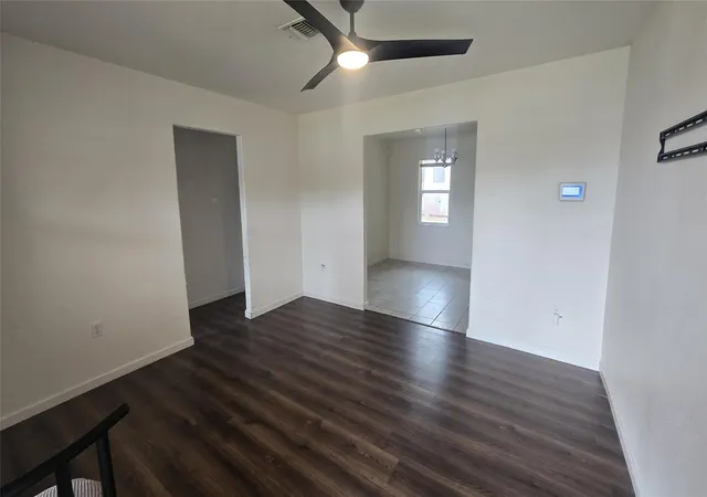 Photo 2 of Single family home for sale at 635 19th Street, Hempstead, TX 77445 | MLS# 47240184 | Listing updated on 2026-09-19