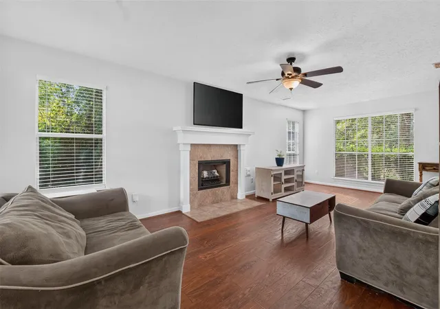 Photo 4 of Single family home for sale at 7506 Oak Blf Dr, Magnolia, TX 77354 | MLS# 80891737 | Listing updated on 2026-10-06