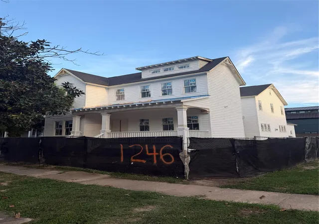 Photo 1 of Sale Pending at 1246 Omar St, Houston, TX 77008 | MLS# 54607823 | Listing updated on 2026-09-12