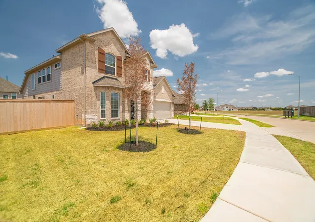 Photo 3 of Single family home for sale at 30014 Twisting Springs Dr, Brookshire, TX 77423 | MLS# 58297380 | Listing updated on 2026-10-09
