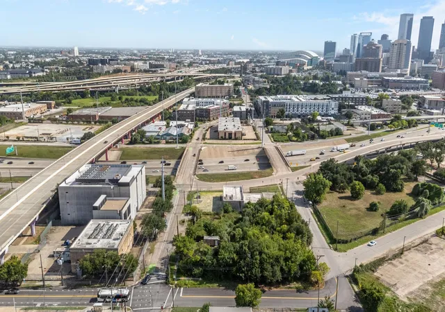 Photo 3 of Land for sale at 1111 Hardy St, Houston, TX 77020 | MLS# 15881946 | Listing updated on 2026-09-09