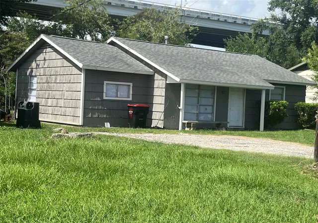 Photo 1 of Single family home for sale at 14705 Kenny St, Houston, TX 77015 | MLS# 90435379 | Listing updated on 2026-09-17