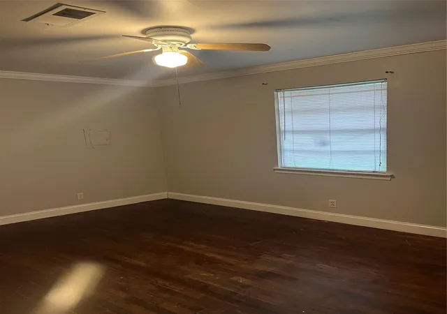 Photo 3 of Single family home for sale at 14705 Kenny St, Houston, TX 77015 | MLS# 90435379 | Listing updated on 2026-09-17