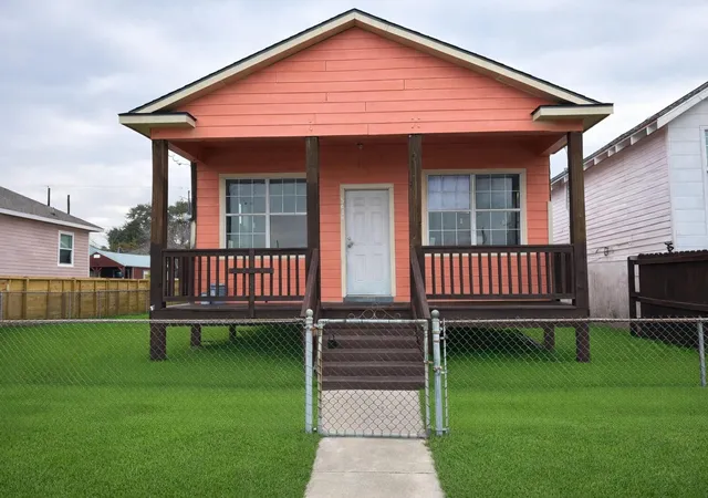 Photo 1 of Multi family home for sale at 5410 Ave M, Galveston, TX 77551 | MLS# 50377627 | Listing updated on 2026-09-02