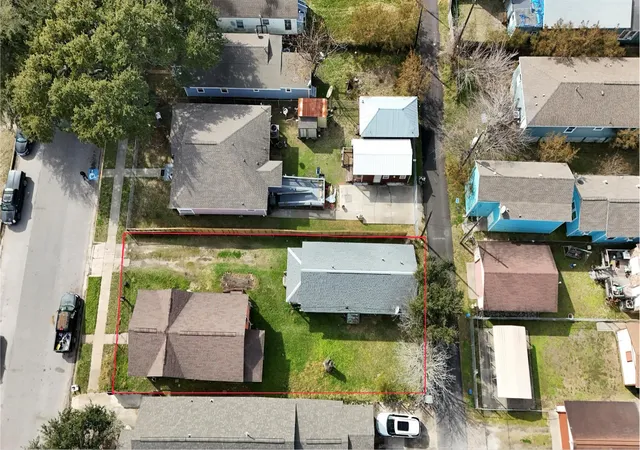 Photo 2 of Multi family home for sale at 5410 Ave M, Galveston, TX 77551 | MLS# 50377627 | Listing updated on 2026-09-02